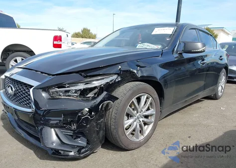 2021 Infiniti Q50 Pure z USA, uszkodzony, nr VIN JN1EV7AP2MM705797